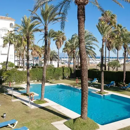 Marina Real 433 *